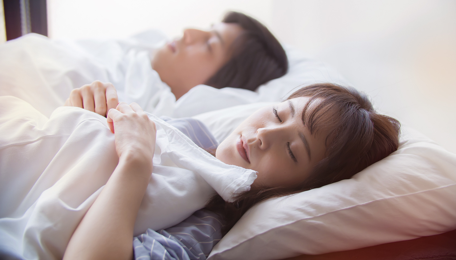 レム睡眠とノンレム睡眠 | 　睡眠の基礎知識