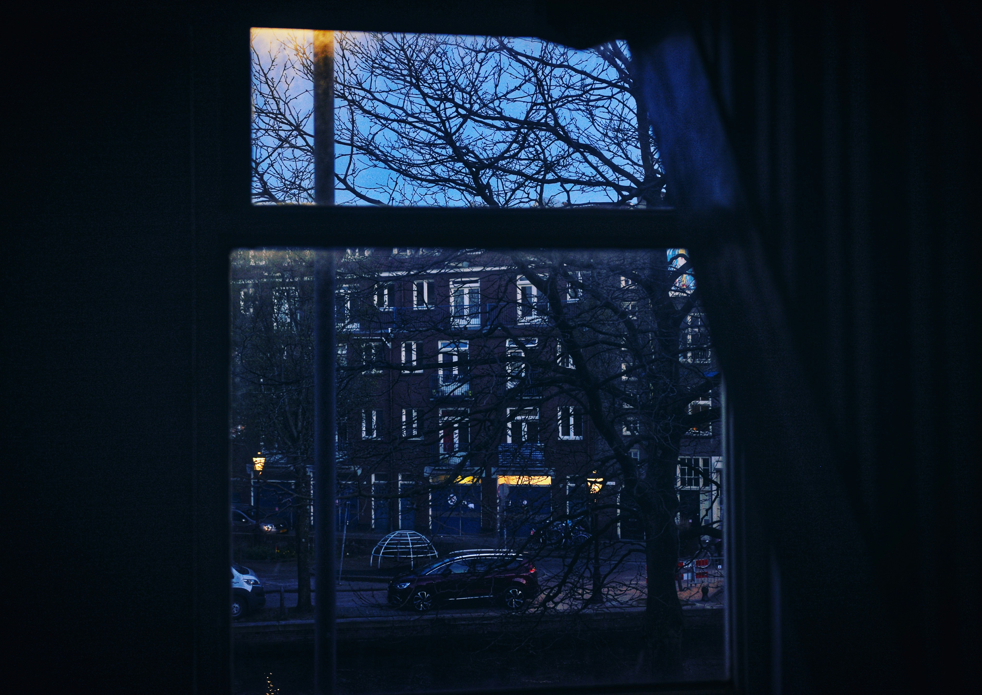 冬の寝つきが悪くなる理由と、寝具でできる冷え対策 | 敷パット